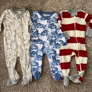 Burt’s Bees Baby 0-3 Sleep and Play Pajama Bundle